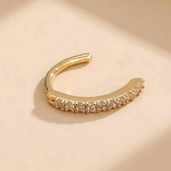 🆕 Simple Rhinestone Decor Clicker Navel Belly Button Ring Body Jewelry - Picture 3 of 6